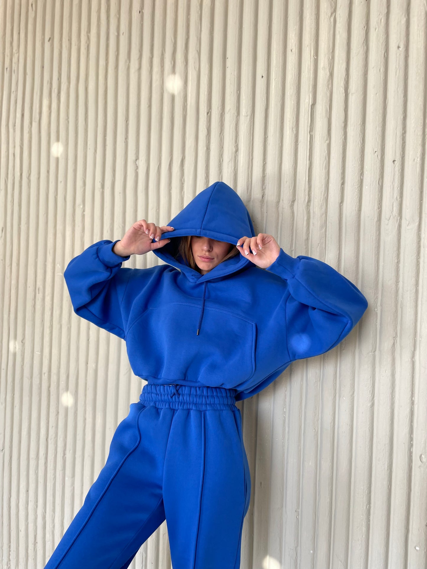 ROYAL BLUE with short hoodie